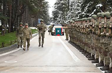 Kara Kuvvetleri Komutanı Orgeneral Selçuk Bayraktaroğlu, Bolu 2’nci Komando Tugayında İnceleme ve Denetlemelerde Bulundu
