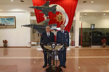 Millî Savunma Bakanı Yaşar Güler, Konya’daki 3’üncü Ana Jet Üs Komutanlığında İnceleme ve Denetlemelerde Bulundu