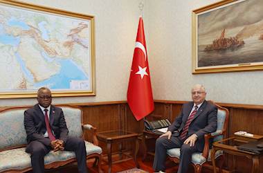 Millî Savunma Bakanı Yaşar Güler, Burkina Faso Ankara Büyükelçisi Vinta Some'yi Kabul Etti
