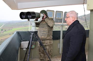 Millî Savunma Bakanı Yaşar Güler, Ziyaret Hudut Karakolu’nda İnceleme ve Denetlemelerde Bulundu