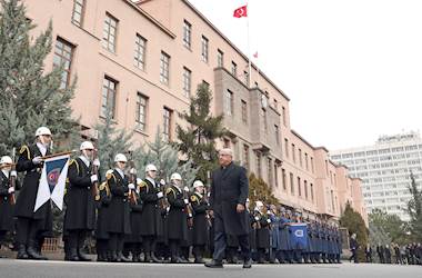 Millî Savunma Bakanı Yaşar Güler, Kosova Savunma Bakanı Ejup Maqedonci ile Ankara’da Bir Araya Geldi