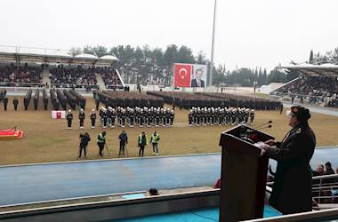 Millî Savunma Bakanı Yaşar Güler Balıkesir’de Astsubay Temel Askerlik ve Astsubaylık Anlayışı Kazandırma Kursu’nun Mezuniyet Törenine Katıldı 