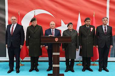 Millî Savunma Bakanı Yaşar Güler Balıkesir’de Astsubay Temel Askerlik ve Astsubaylık Anlayışı Kazandırma Kursu’nun Mezuniyet Törenine Katıldı 