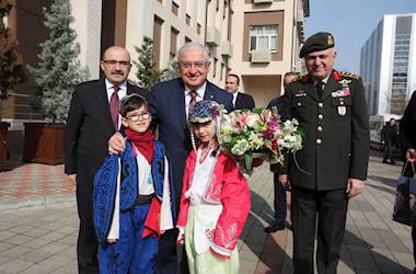 Millî Savunma Bakanı Yaşar Güler, Balıkesir Valiliğini Ziyaret Etti