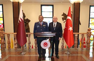 Millî Savunma Bakanı Yaşar Güler, Katar Genelkurmay Başkanı Korgeneral Salem Hamad Al-Aqeel Al-Nabet'i Kabul Etti