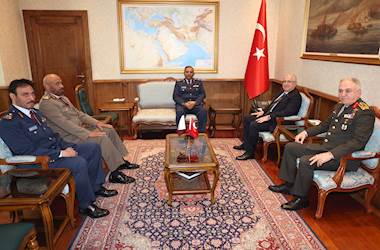 Millî Savunma Bakanı Yaşar Güler, Katar Genelkurmay Başkanı Korgeneral Salem Hamad Al-Aqeel Al-Nabet'i Kabul Etti
