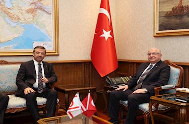 Millî Savunma Bakanı Yaşar Güler, KKTC Dışişleri Bakanı Tahsin Ertuğruloğlu İle Bir Araya Geldi