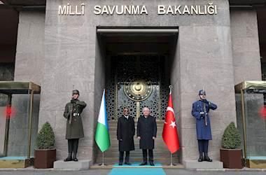 Millî Savunma Bakanı Yaşar Güler, Cibuti Savunma Bakanı Hassan Omar Mohamed Bourhan ile Bir Araya Geldi