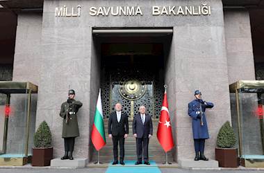 Millî Savunma Bakanı Yaşar Güler, Bulgaristan Savunma Bakanı Todor Tagarev ile Bir Araya Geldi