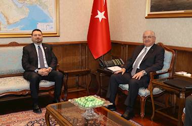 Millî Savunma Bakanı Yaşar Güler, Suudi Arabistan’ın Ankara Büyükelçisi'ni Kabul Etti