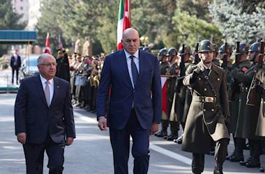 Millî Savunma Bakanı Yaşar Güler, İtalya Savunma Bakanı Guido Crosetto ile Bir Araya Geldi