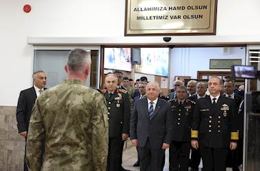 18 Mart Şehitler Günü Dolayısıyla Millî Savunma Bakanlığında Tören Düzenlendi