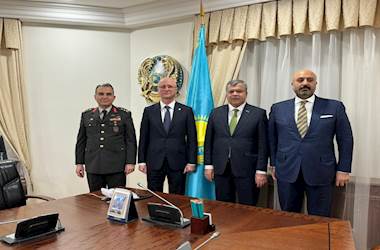 Millî Savunma Bakan Yardımcısı Bilal Durdalı ve Beraberindeki Heyet, Kazakistan'da Birçok Bakanla Görüşmeler Gerçekleştirdi