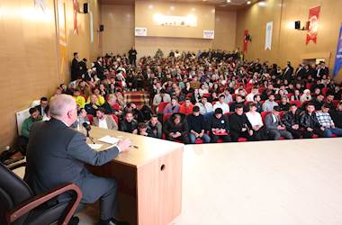 Millî Savunma Bakanı Yaşar Güler, Bayburt Üniversitesi’nde Gençlerle Bir Araya Geldi