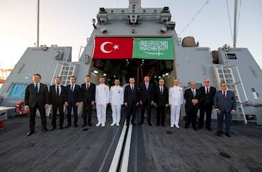 Japonya Seyrine Çıkan TCG KINALIADA, Cidde Limanı’nı Ziyaret Etti