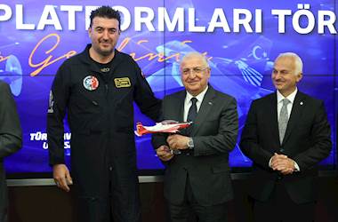 Millî Savunma Bakanı Yaşar Güler, İnsanlı Hava Platformları Projeleri İmza Törenine Katıldı