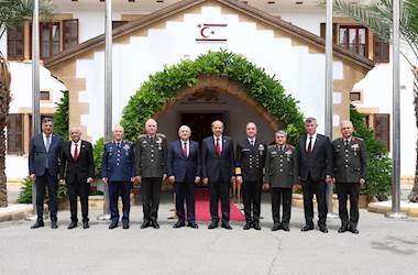 Millî Savunma Bakanı Yaşar Güler, KKTC Cumhurbaşkanı Sn. Ersin Tatar’ı Ziyaret Etti