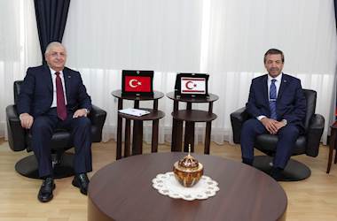 Millî Savunma Bakanı Yaşar Güler, KKTC Dışişleri Bakanı Tahsin Ertuğruloğlu ile Bir Araya Geldi