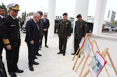 Millî Savunma Bakanı Yaşar Güler, Kıbrıs Türk Barış Kuvvetleri Komutanlığında İnceleme ve Denetlemelerde Bulundu