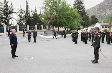 Millî Savunma Bakanı Yaşar Güler, Kıbrıs Güvenlik Kuvvetleri Komutanlığında İnceleme ve Denetlemelerde Bulundu