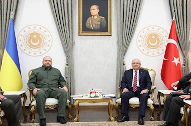 Millî Savunma Bakanı Yaşar Güler, Ankara'ya Ziyaret Gerçekleştiren Ukrayna Savunma Bakanı Rüstem Umerov'u Askerî Törenle Karşıladı
