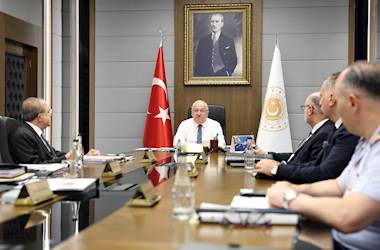 Millî Savunma Bakanı Yaşar Güler Başkanlığında Video Telekonferans Toplantısı Gerçekleştirildi