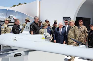 Millî Savunma Bakanı Yaşar Güler, EFES-2024 Tatbikatı’nın Gündüz Safhasını Takip Etti