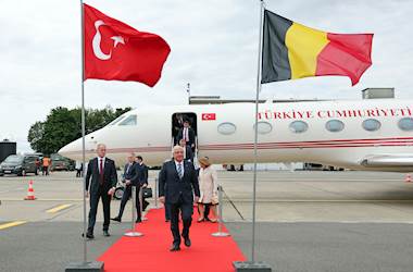 Millî Savunma Bakanı Yaşar Güler, Brüksel'e Gitti