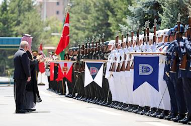 Millî Savunma Bakanı Yaşar Güler, Suudi Arabistan Savunma Bakanı Halid Bin Selman El-Suud ile Bir Araya Geldi