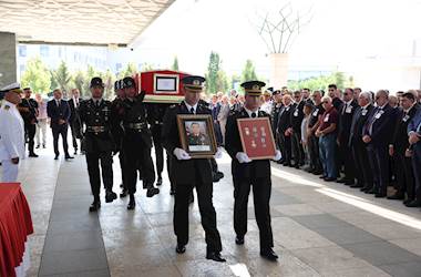 Millî Savunma Bakanı Yaşar Güler, Eski Jandarma Genel Komutanı Emekli Orgeneral Galip Mendi’nin Cenaze Törenine Katıldı
