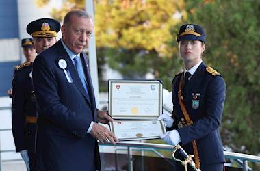 Cumhurbaşkanımız Sn. Recep Tayyip Erdoğan, MSÜ Hava Harp Okulundan Mezun Olan Teğmenlere Seslendi
