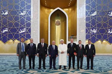 Millî Savunma Bakanı Yaşar Güler, Astana Merkez Camisi’ni ve Astana Büyükelçiliğimizi Ziyaret  Etti