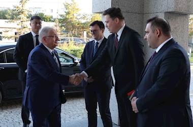 Millî Savunma Bakanı Yaşar Güler, Astana Merkez Camisi’ni ve Astana Büyükelçiliğimizi Ziyaret  Etti