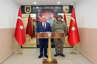 Millî Savunma Bakanı Yaşar Güler, Bayburt’ta Komandolara Hitap Etti