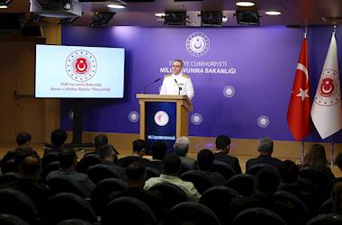 Millî Savunma Bakanlığında Haftalık Basın Bilgilendirme Toplantısı Gerçekleştirildi