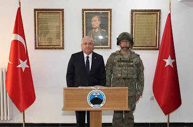 Millî Savunma Bakanı Yaşar Güler, Şırnak Ziyaretinin Ardından Hakkâri’ye Geçti