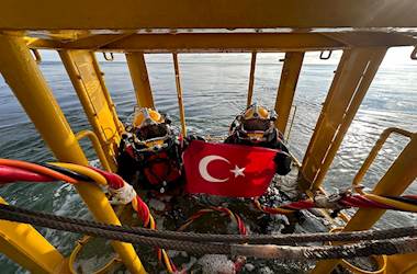 Crew of TCG ALEMDAR participates in DYNAMIC MONARCH-24