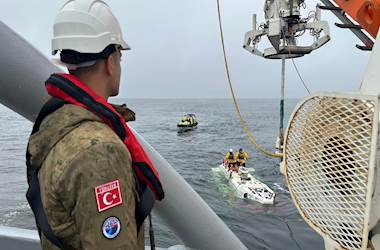 Crew of TCG ALEMDAR participates in DYNAMIC MONARCH-24