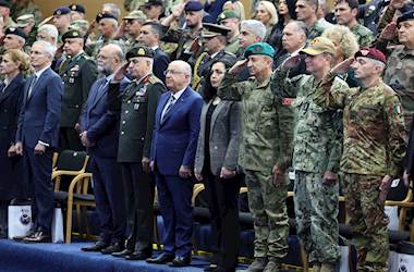 Millî Savunma Bakanı Yaşar Güler, Kosova Barış Gücü (KFOR) Komutanlığının Devir-Teslim Törenine Katıldı
