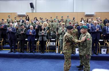 Millî Savunma Bakanı Yaşar Güler, Kosova Barış Gücü (KFOR) Komutanlığının Devir-Teslim Törenine Katıldı