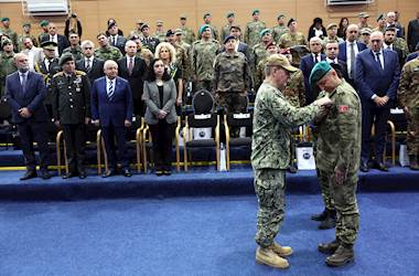 Millî Savunma Bakanı Yaşar Güler, Kosova Barış Gücü (KFOR) Komutanlığının Devir-Teslim Törenine Katıldı