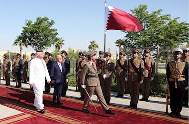 Bakan Yaşar Güler, Katar Başbakan Yardımcısı ve Savunma Bakanı Khalid Bin Muhammed Al Attiyah ile Bir Araya Geldi