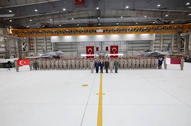 Millî Savunma Bakanı Yaşar Güler, Katar’da Görev Yapan Mehmetçiklere Hitap Etti