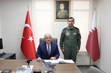 Millî Savunma Bakanı Yaşar Güler, Katar’da Görev Yapan Mehmetçiklere Hitap Etti