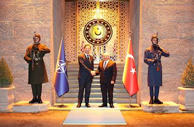 Millî Savunma Bakanı Yaşar Güler, NATO Genel Sekreteri Mark Rutte ile Bir Araya Geldi
