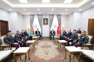 Millî Savunma Bakanı Yaşar Güler, Azerbaycan’ın Savunma Bakan Yardımcısı Aqil Gurbanov’u ve Beraberindeki Heyeti Kabul Etti