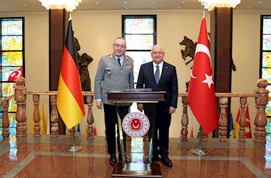 Millî Savunma Bakanı Yaşar Güler, Almanya Genelkurmay Başkanı Orgeneral Carsten Breuer’i Kabul Etti