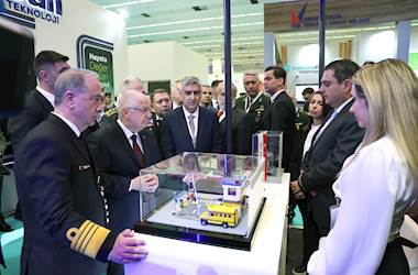Millî Savunma Bakanı Yaşar Güler, Ankara’da Gerçekleştirilen 7'nci Verimlilik ve Teknoloji Fuarı’na Katıldı