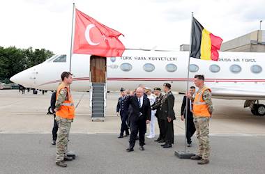 Millî Savunma Bakanı Yaşar Güler, NATO Savunma Bakanları Toplantısı’na Katılmak Üzere Belçika’ya Gitti