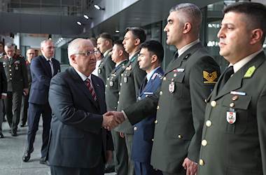 NATO Savunma Bakanları Toplantısı İçin Brüksel’e Giden Millî Savunma Bakanı Yaşar Güler, NATO Daimî Temsilciliğimizi Ziyaret Etti